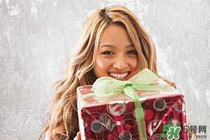 過(guò)年給父母買什么禮物,過(guò)年回家送什么禮物好 過(guò)年給父母買什么禮物,過(guò)年回家送什么禮物好