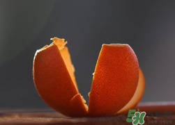 橙子里面為什么有蟲(chóng)子？橙子里面有蛆蟲(chóng)的原因