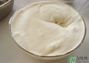 面糊用熱水還是涼水？面糊是用熱水調(diào)還是用涼水調(diào)？