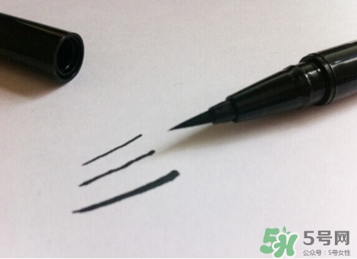 stila詩狄娜眼線筆怎么用？stila眼線筆使用方法