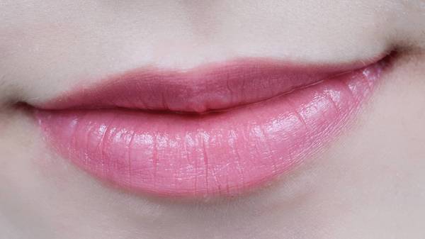 紀(jì)梵希2017全新禁忌之吻色號 紀(jì)梵希2017年全新禁忌之吻試色