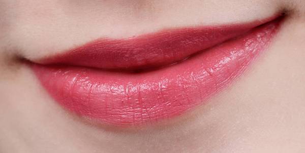 紀(jì)梵希2017全新禁忌之吻色號 紀(jì)梵希2017年全新禁忌之吻試色