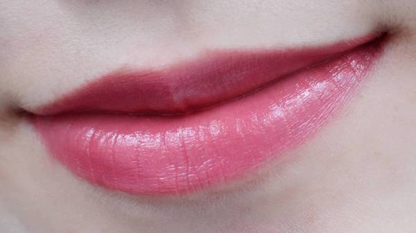 紀(jì)梵希2017全新禁忌之吻色號 紀(jì)梵希2017年全新禁忌之吻試色