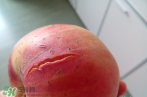 蘋果裂口怎么回事？蘋果裂口能不能吃？