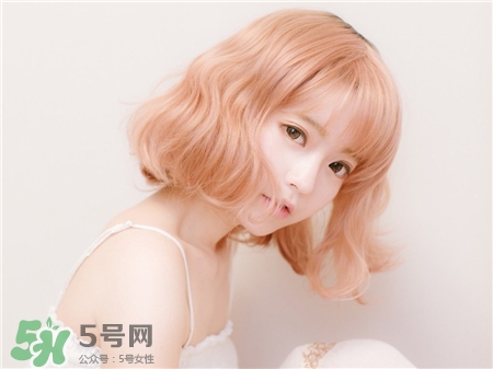 掉頭發(fā)剪短發(fā)有用嗎?掉頭發(fā)剪短好嗎? 掉頭發(fā)剪短發(fā)有用嗎?掉頭發(fā)剪短好嗎?