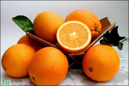 吃臍橙會(huì)上火嗎？臍橙吃多了會(huì)上火嗎？