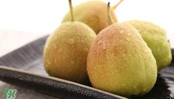 香梨表面一層滑滑的是什么？香梨表面為什么油油的？