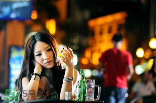 喝酒對皮膚好嗎？喝酒對皮膚有什么壞處？