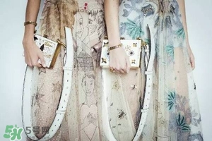 迪奧塔羅牌包包多少錢？dior塔羅牌包包價(jià)格