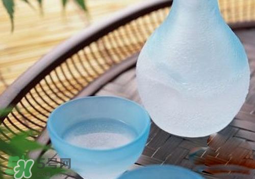 孕婦可以用白醋洗臉嗎？孕婦用白醋洗臉好嗎？