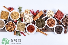 蘆柑皮可以做陳皮嗎?蘆柑皮和橘子皮的區(qū)別 蘆柑皮可以做陳皮嗎?蘆柑皮和橘子皮的區(qū)別