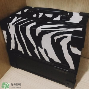 男生化妝用什么化妝品 男士化妝品什么牌子好 男生化妝用什么化妝品 男士化妝品什么牌子好