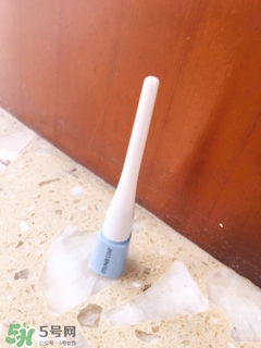 眼線雨衣怎么用？眼線雨衣使用方法