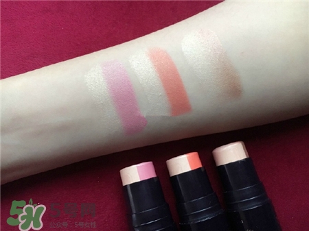 by terry2017雙色高光棒試色 by terry2017雙色修容棒試色 by terry2017雙色高光棒試色 by terry2017雙色修容棒試色