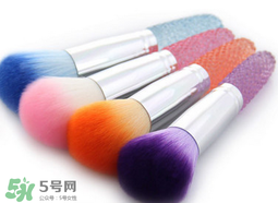 化妝刷有哪些？不同化妝刷怎么用？