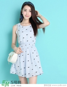 3月份去三亞穿什么？三月份去三亞穿什么衣服？