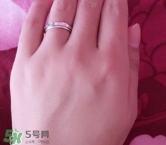 遮瑕液和遮瑕膏的區(qū)別？遮瑕液好還是遮瑕膏好？