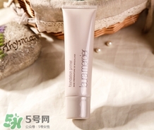 laura mercier妝前乳怎么用？laura mercier妝前乳使用方法