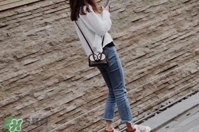 lv2017情人節(jié)限量包包多少錢？lv2017情人節(jié)愛情鳥小雞包價格