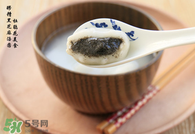 黑芝麻湯圓怎么煮好吃？黑芝麻湯圓煮多久才熟？