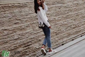 lv2017情人節(jié)限量包包多少錢？lv2017情人節(jié)愛情鳥小雞包價格