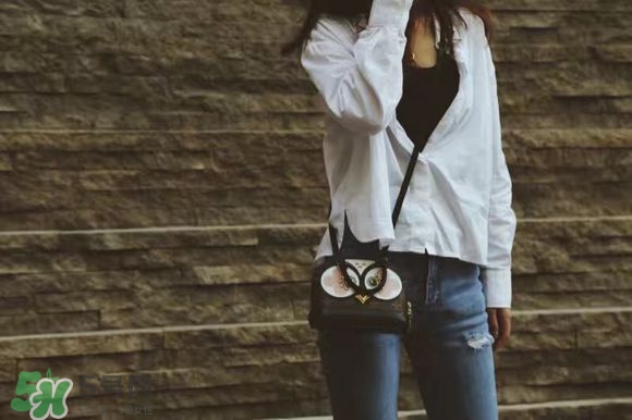 lv2017情人節(jié)限量包包多少錢？lv2017情人節(jié)愛情鳥小雞包價格