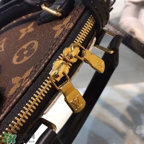 lv2017情人節(jié)限量包包多少錢？lv2017情人節(jié)愛情鳥小雞包價格