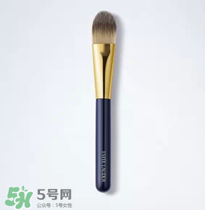 香奈兒修容膏怎么用？香奈兒修容膏使用方法