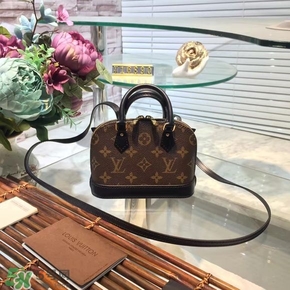 lv2017情人節(jié)限量包包多少錢？lv2017情人節(jié)愛情鳥小雞包價格