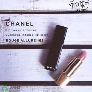 香奈兒豆沙色是幾號色？香奈兒豆沙色口紅試色