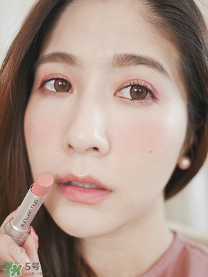 植村秀豆沙色口紅色號是幾號色？植村秀豆沙色口紅試色