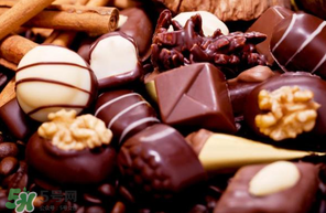 巧克力和牛奶能一起吃嗎？吃完巧克力能喝牛奶嗎？