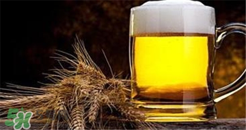 啤酒可以洗臉嗎？用啤酒洗臉有什么好處？