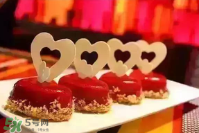 情人節(jié)晚餐吃什么？情人節(jié)晚餐在哪里吃合適？