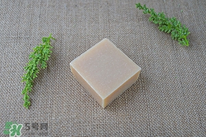 手工皂洗臉好嗎？手工皂和洗面奶哪個好？