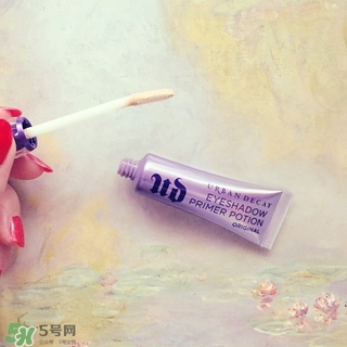 urban decay眼部打底膏哪個(gè)顏色好？urban decay眼部打底膏試色