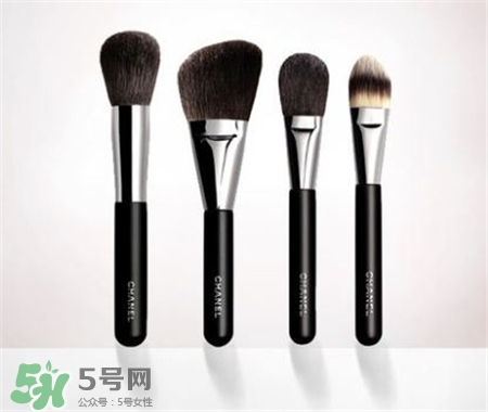 粉底刷什么牌子好？好用的粉底刷推薦