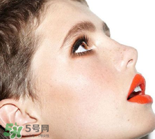 紀(jì)梵希薄荷綠小羊皮322日常嗎？紀(jì)梵希薄荷綠小羊皮322試色