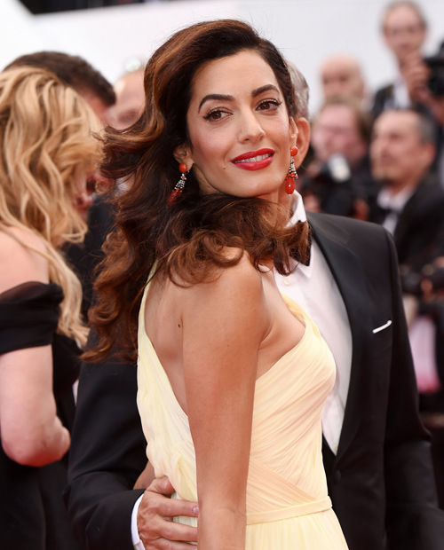 極光紅是什么顏色？極光紅口紅試色