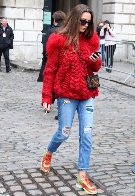 極光紅是什么顏色？極光紅口紅試色