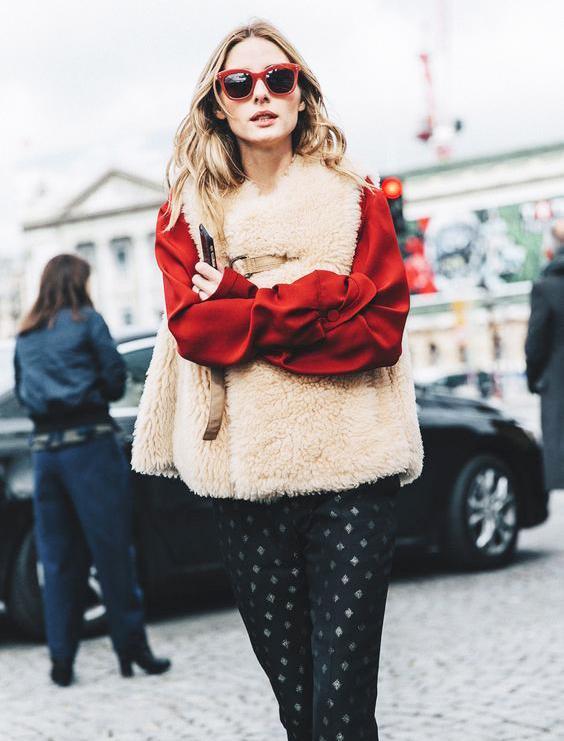 極光紅是什么顏色？極光紅口紅試色