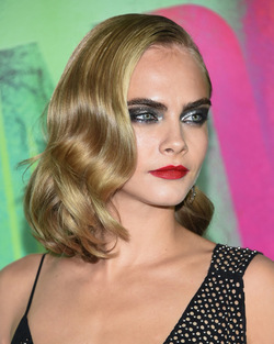 極光紅是什么顏色？極光紅口紅試色