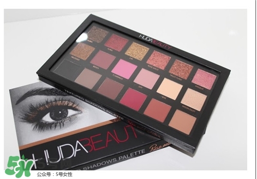 Hudabeauty玫瑰金眼影盤試色 Huda beauty眼影試色 Hudabeauty玫瑰金眼影盤試色 Huda beauty眼影試色