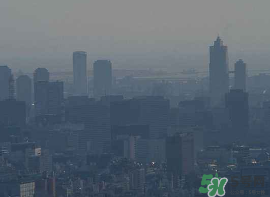 霧霾天開空調(diào)會不會污染室內(nèi)空氣？