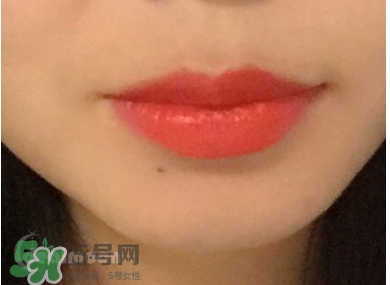 tom ford和紀(jì)梵希哪個好？tom ford口紅和紀(jì)梵希哪個好用？