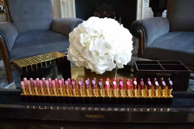 tom ford和迪奧哪個好？tom ford口紅和dior口紅哪個好？