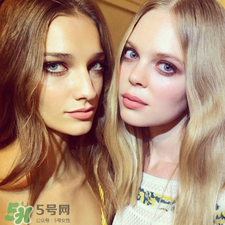 tom ford和charlotte tilbury哪個(gè)好？tf口紅和ct口紅哪個(gè)好？