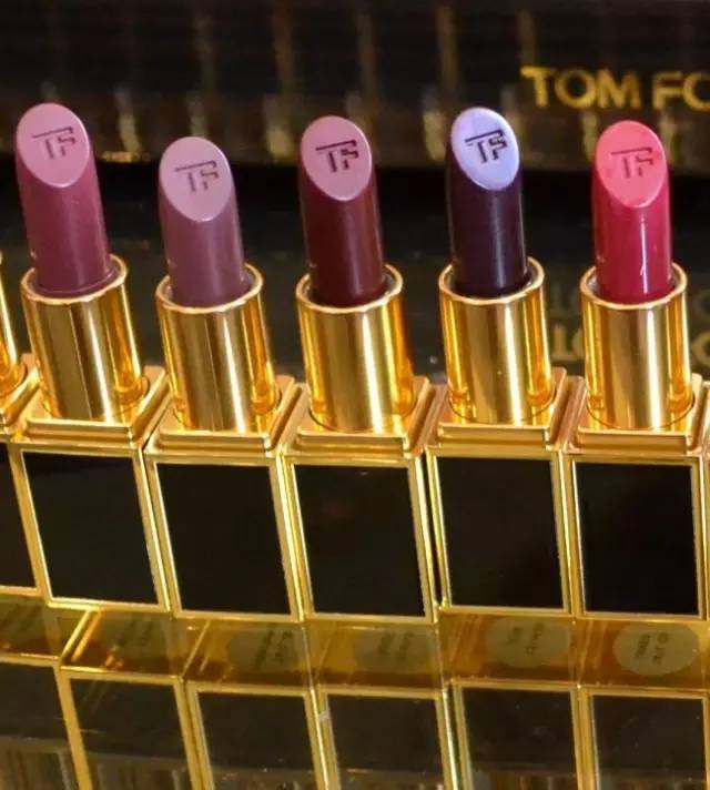 tom ford和迪奧哪個好？tom ford口紅和dior口紅哪個好？