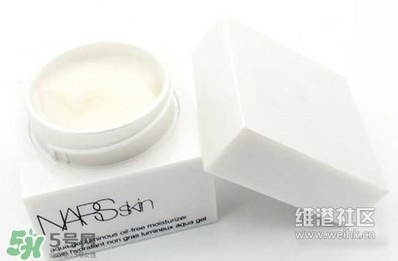 tom ford和nars哪個(gè)好？tom ford和nars唇膏口紅對(duì)比