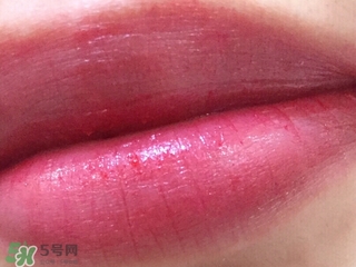 tom ford和mac哪個好？tom ford口紅和mac口紅哪個好？